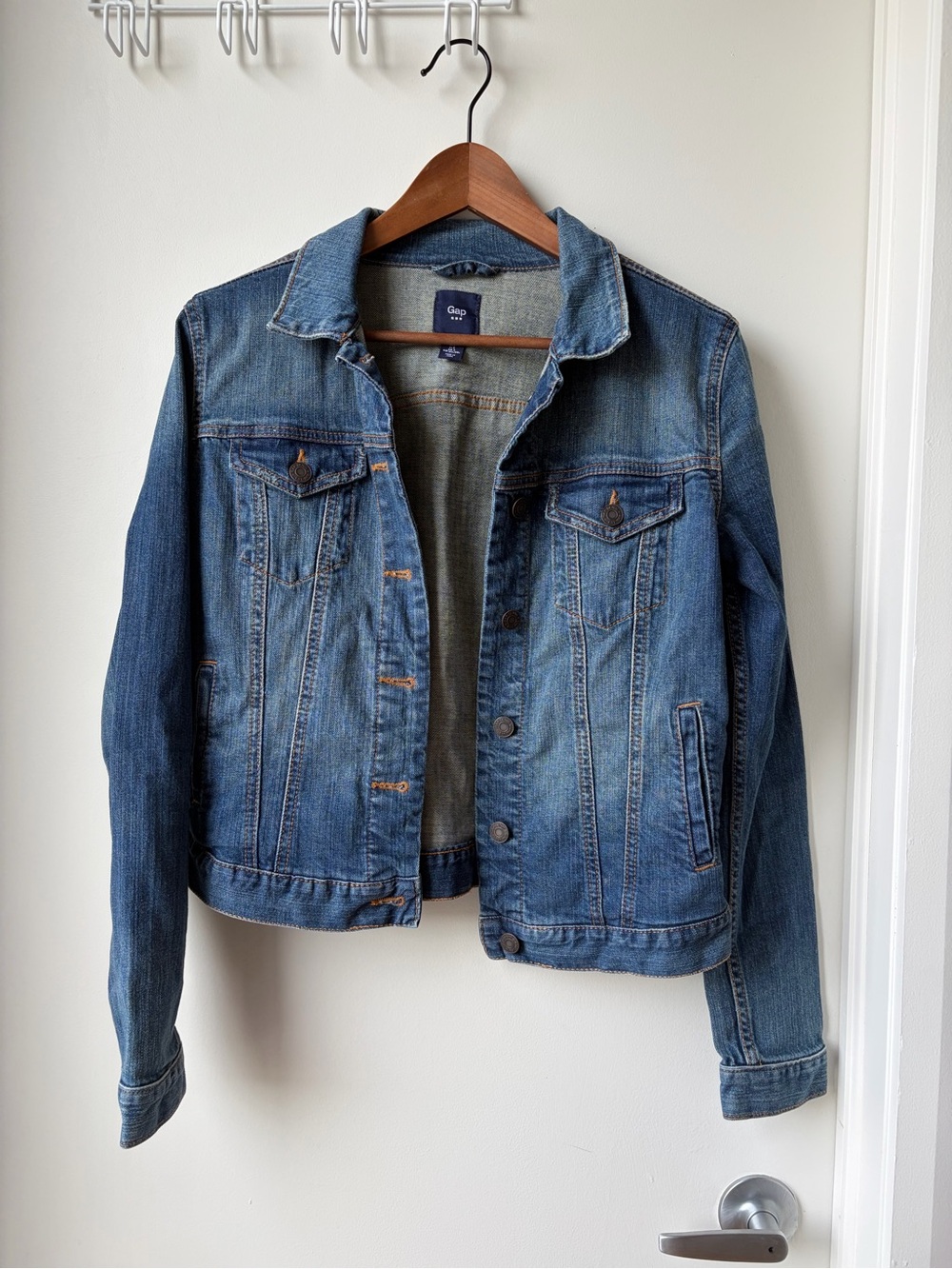 GAP Women's Medium Blue Denim Jacket with Button Front